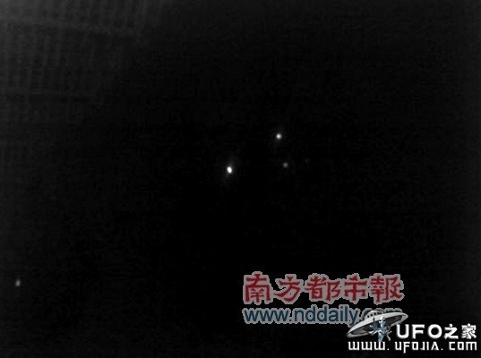 前晚，广州网友“Hughwongyh”拍摄的不明飞行物。