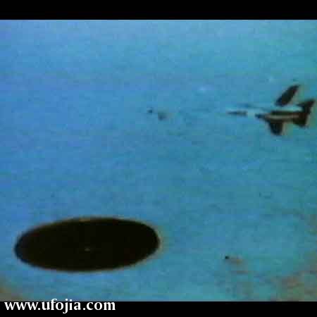 飞机UFO图片
