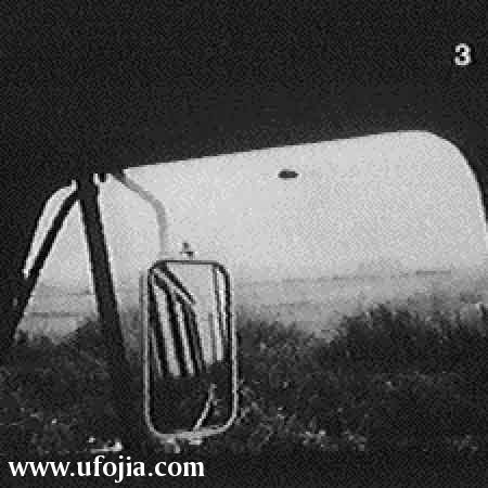 老图UFO黑白图片3