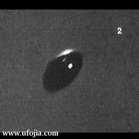 老图UFO黑白图片7