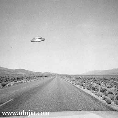 UFO黑白图片合集1